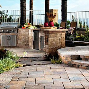 Weston Stone™ Retaining Walls